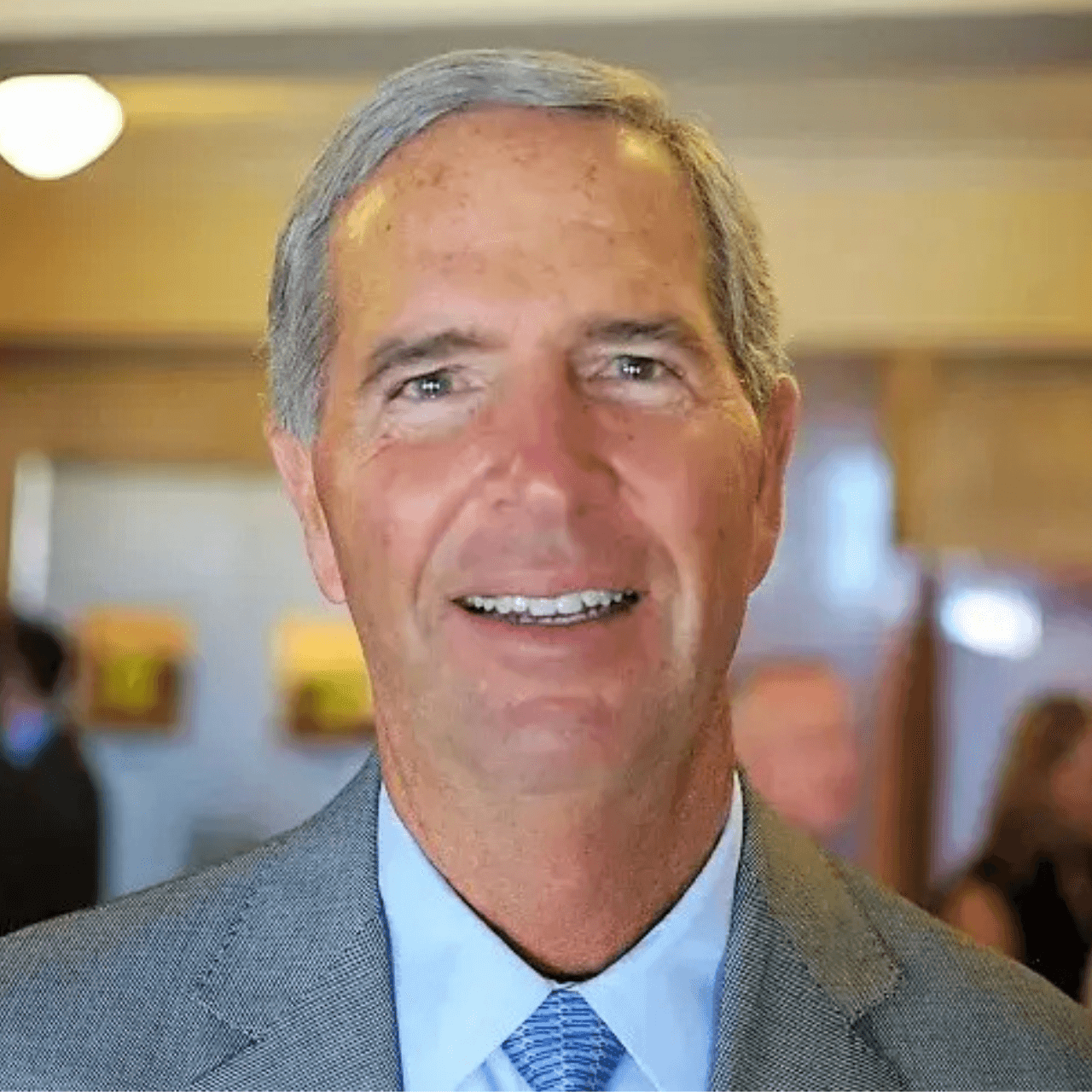 Robert Rowling